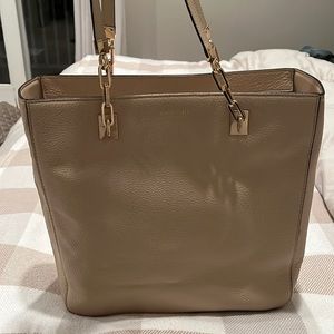Henri Bendel women’s bag